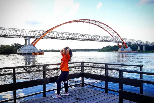 Destinasi Wisata Palangkaraya dengan Pemandangan Luar Biasa Jembatan Kahayan